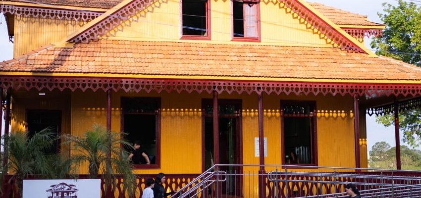 Memórias que ecoam entre os pavilhões: um olhar sobre a história viva da Efapi do Brasil