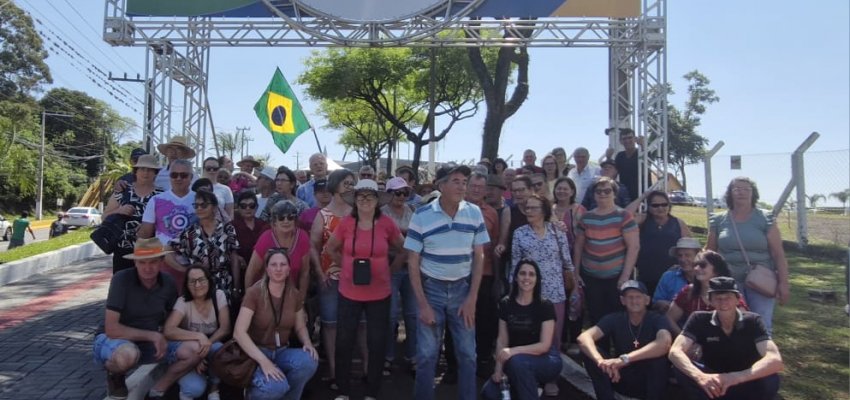 Efapi do Brasil: grupo de idosos de Nova Erechim participa de atividades