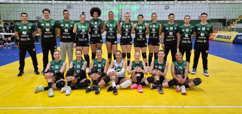 Prefeitura de Chapecó/ACV inicia disputa por vaga na final do Estadual de Voleibol