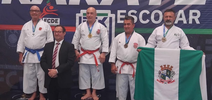 Karateca de Chapecó ganha medalha de Bronze em competição estadual da Terceira Idade