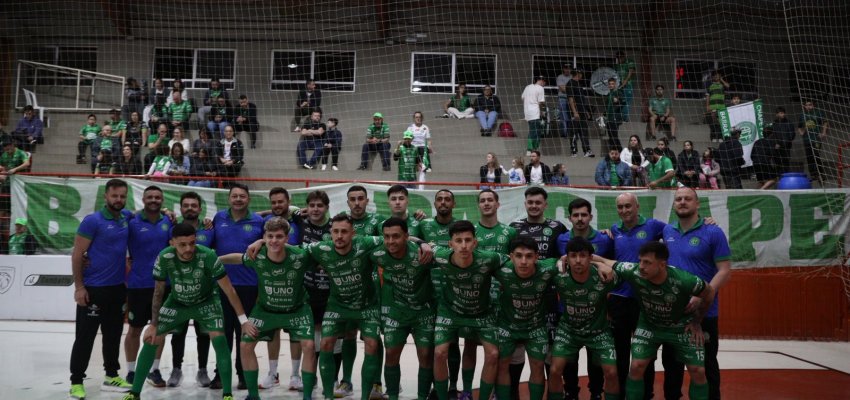 Chape Futsal vence Criciúma e fica entre os 4 melhores da Série Ouro na primeira fase