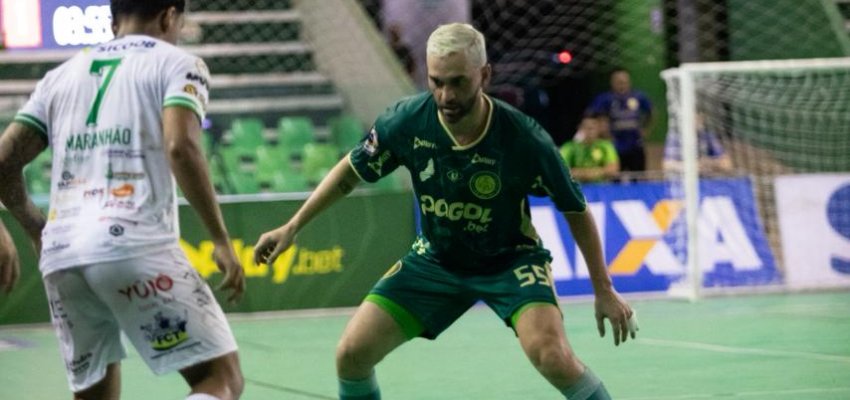 Chape Futsal convoca torcida para reverter situa&ccedil;&atilde;o e buscar vaga hist&oacute;rica &agrave; final do Brasileiro