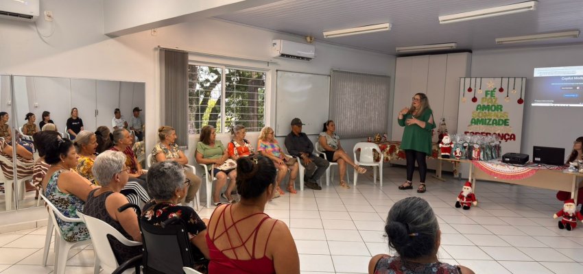 Serviço de Convivência do São Pedro elabora histórias de vida com grupo de idosos