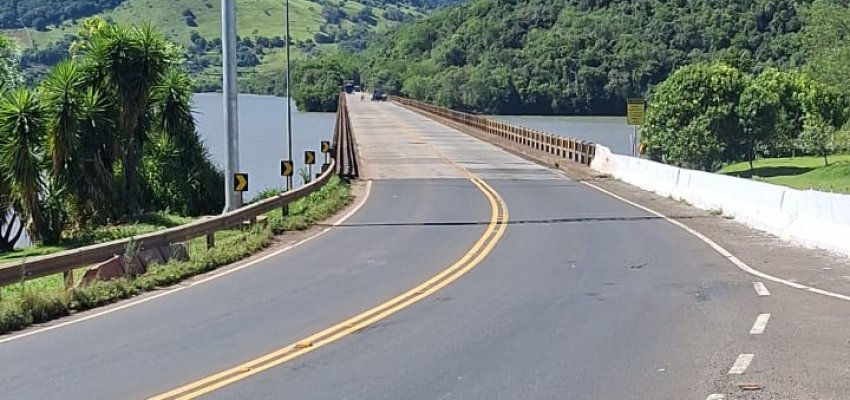 Prefeituras de Chapec&oacute; e Nonoai fazem reparos na ponte do Goio-&Ecirc;n