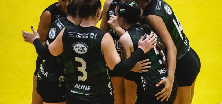 Chapec&oacute; faz bom jogo, mas Flamengo leva a melhor na G&aacute;vea