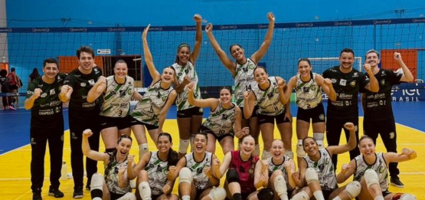 Chapec&oacute; supera Londrina no Paran&aacute; e conquista vit&oacute;ria por 3 sets a 1