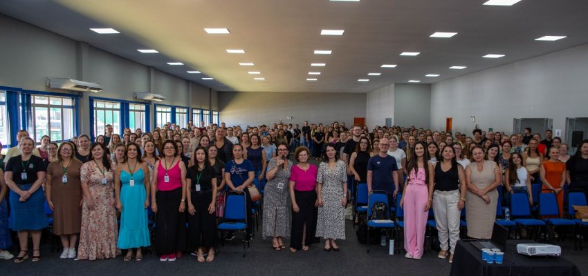 Secretaria de Educa&ccedil;&atilde;o de Chapec&oacute; recebe mais 140 servidores concursados