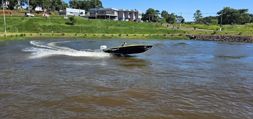 Barcos do Raid das Am&eacute;ricas de Moton&aacute;utica estar&atilde;o em exposi&ccedil;&atilde;o no Parque Edir de Marco