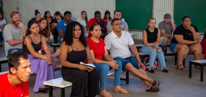 Institui&ccedil;&otilde;es de ensino da Rede Municipal realizam assembleia de pais e respons&aacute;veis