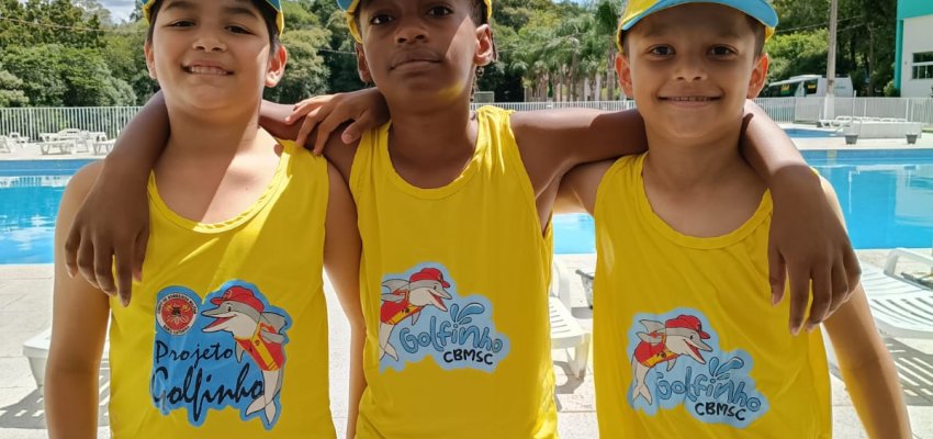 Crian&ccedil;as do SCFV participam de atividade do projeto Golfinho