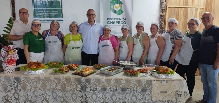 Curso de qualifica&ccedil;&atilde;o em processamento de carne de frango &eacute; conclu&iacute;do em Chapec&oacute;