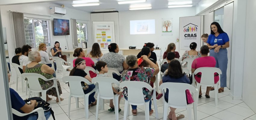 Prefeitura realiza oficina sobre sa&uacute;de e saneamento b&aacute;sico com fam&iacute;lias do S&atilde;o Pedro