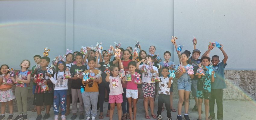 Programa&ccedil;&atilde;o de p&aacute;scoa com crian&ccedil;as do Centro de Conviv&ecirc;ncia em Chapec&oacute;