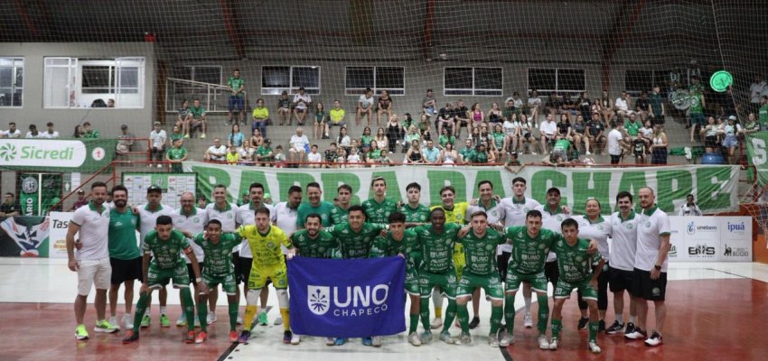 Em semana de jog&atilde;o, Chape Futsal estende promo&ccedil;&atilde;o para s&oacute;cio