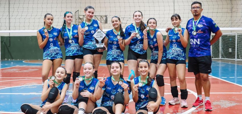 EEB Lourdes Lago conquista t&iacute;tulo do voleibol feminino no JESC