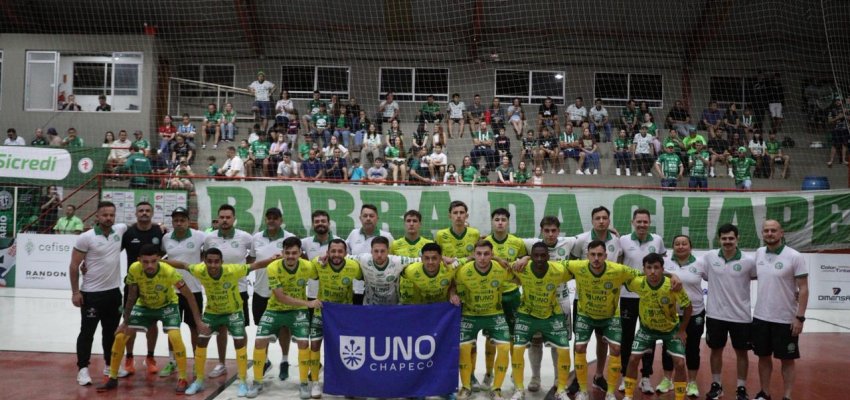 Em grande jogo e com gin&aacute;sio lotado, Chape Futsal empata com Joinville e lidera S&eacute;rie Ouro