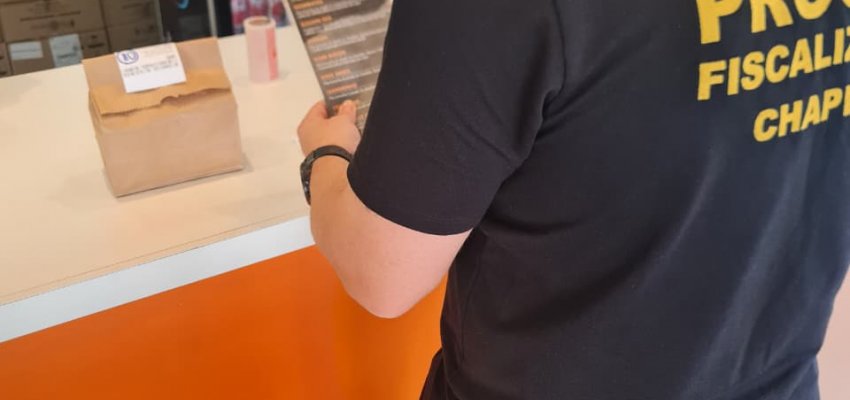 Procon fiscaliza disponibiliza&ccedil;&atilde;o de card&aacute;pios em bares e restaurantes