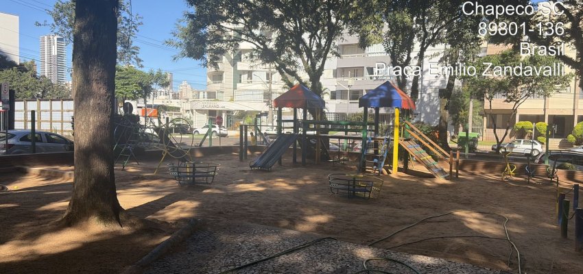 Parque Infantil da Pra&ccedil;a Em&iacute;lio Zandavalli ser&aacute; fechado para revitaliza&ccedil;&atilde;o