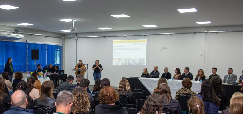 Prefeitura de Chapec&oacute; realiza Workshop sobre desafios municipais para a Primeira Inf&acirc;ncia