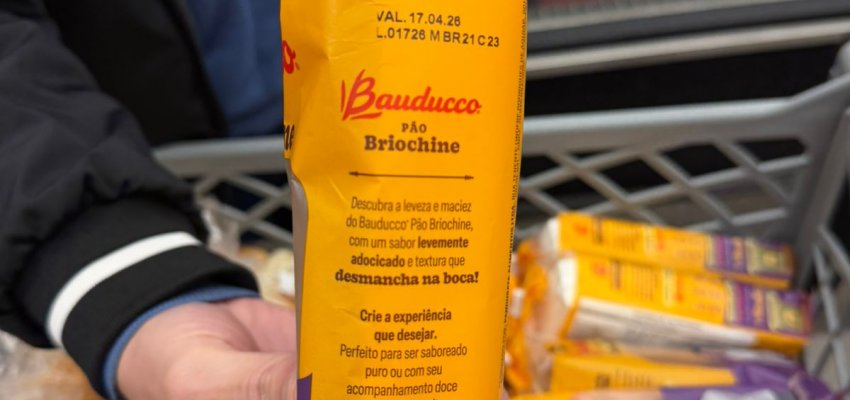 Procon recolhe produtos vencidos em Chapec&oacute;
