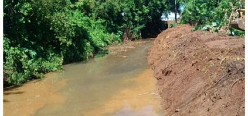 Prefeitura de Chapec&oacute; realiza limpeza de rios como preven&ccedil;&atilde;o ao El Ni&ntilde;o