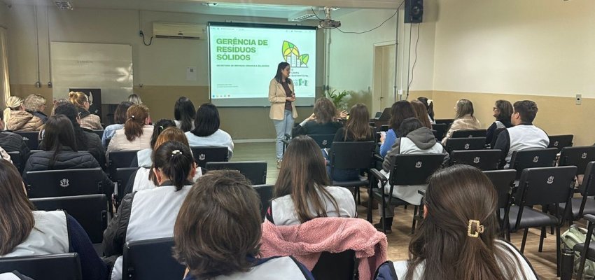 Prefeitura de Chapec&oacute; realiza palestras de educa&ccedil;&atilde;o ambiental para correta separa&ccedil;&atilde;o do lixo